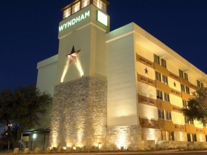 Wyndham Garden Hotel Austin Exterior foto